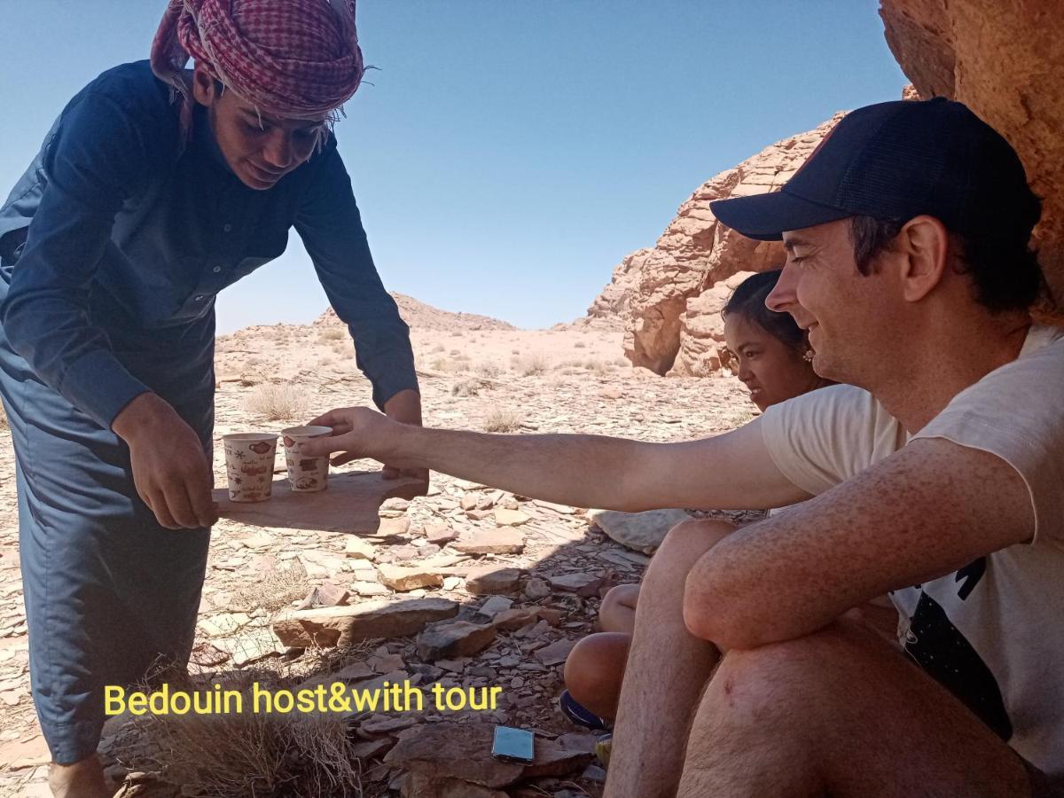 Bedouin Host Camp& With Tour Hotel Wadi Rum Ngoại thất bức ảnh